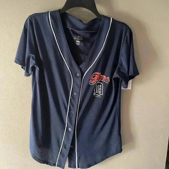 Detroit Baseball Jersey - Picture 2 of 5
